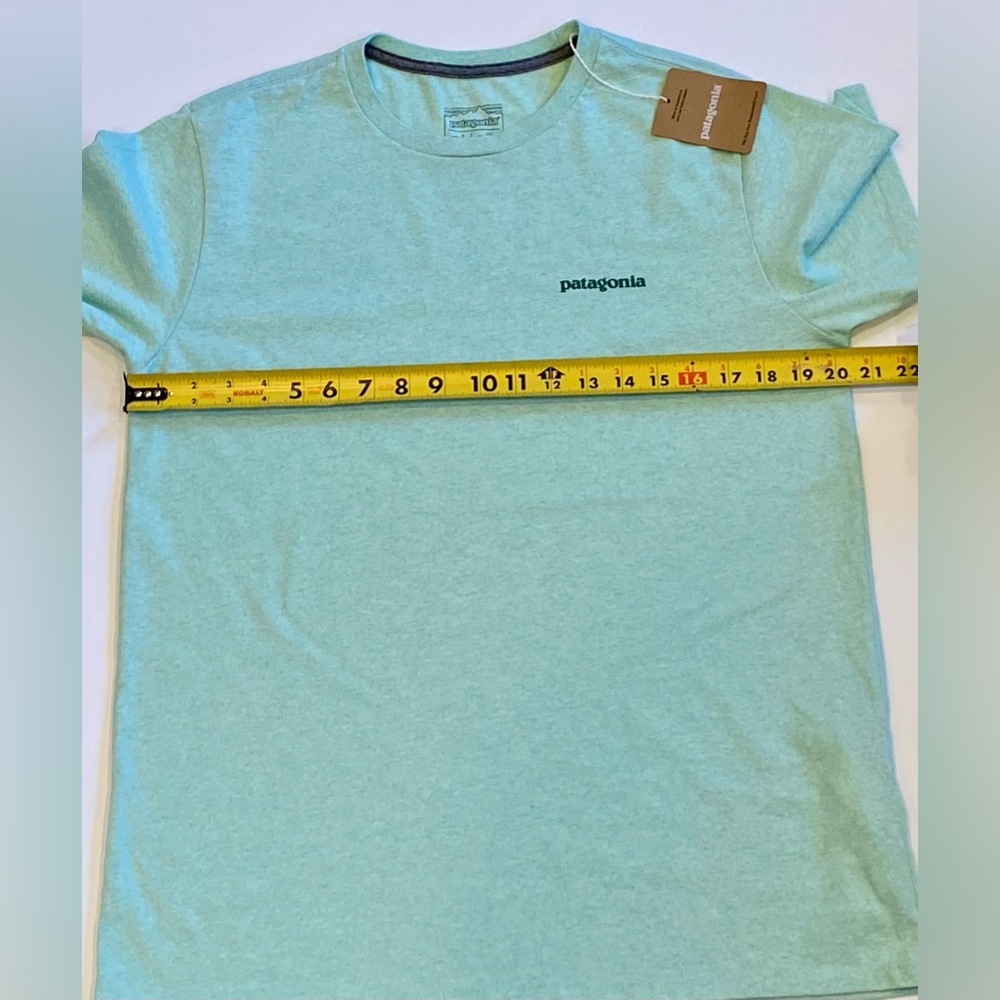 Patagonia Adult Fitz Roy Icon Responsibili-Tee T-Shirt szMedium NWT rinsed green - Picture 7 of 8